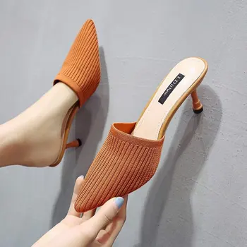 Nurodė, sandalai ir šlepetės moterims 2021 m. vasarą korėjos versija su žemu kulnu, atsitiktinis sandalai bauda kulno moterų sandalai