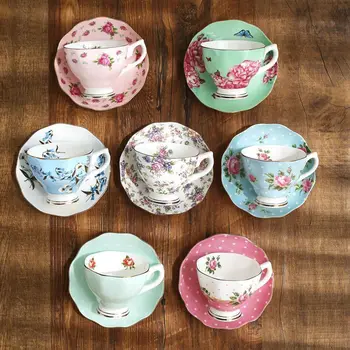 Kaulo porceliano kavos puodelio kūrybos Pieno taurės romantiškų Europos gėlių arbatos puodelio keraminės raudonos arbatos puodelio Britų puodeliai disko dovana